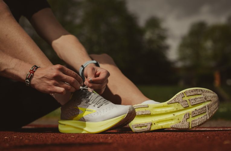 Granbury: Reduce Pain from Muscle Strain or Injury Faster with Curewave Laser